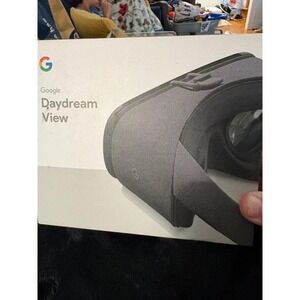 Google Daydream View VR Headset with Controller Charcoal GA00204-US 2nd Gen